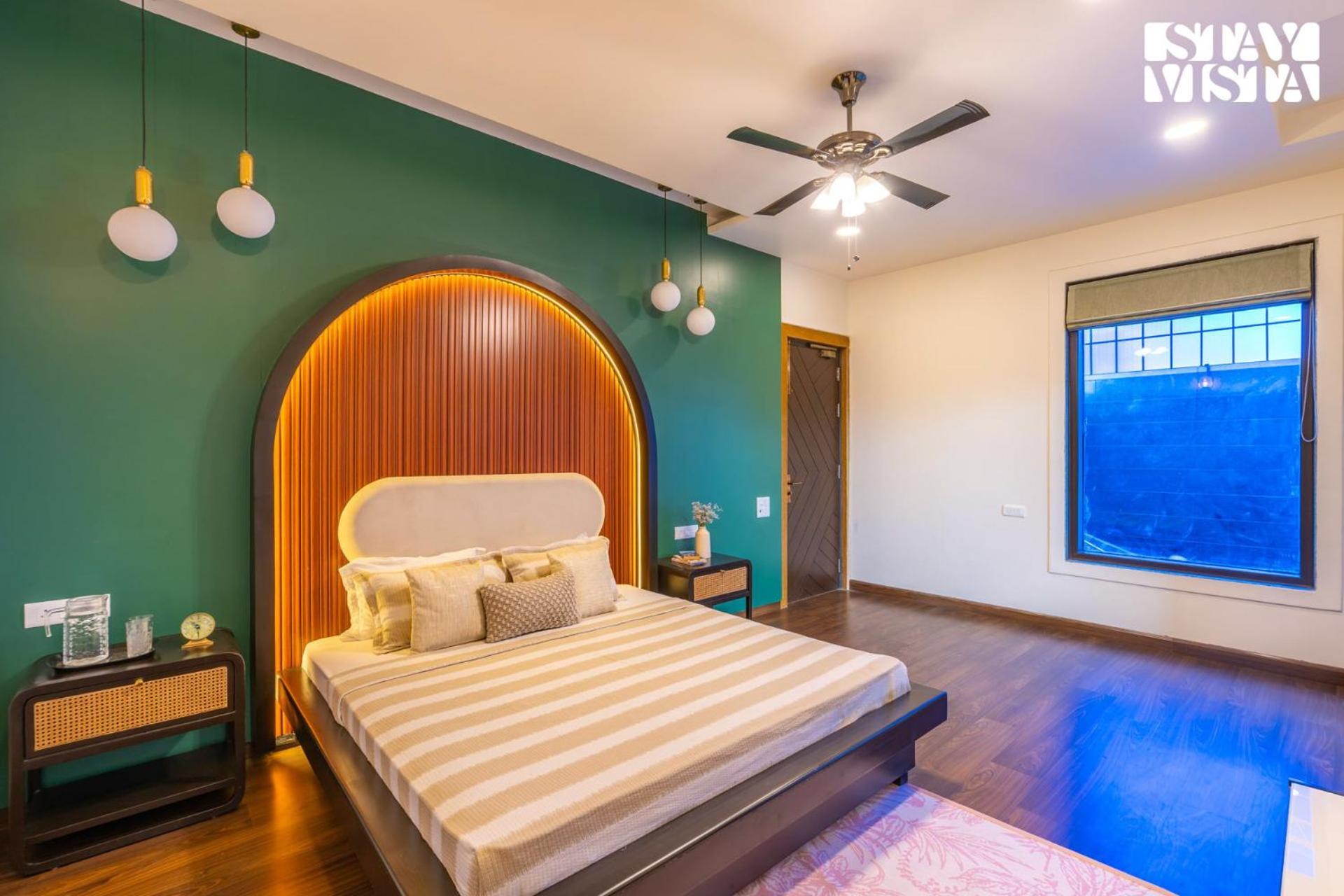 Stayvista At Wandering Vines Indoor Pool 4Bhk Luxury Villa In Delhi Sohna Екстериор снимка